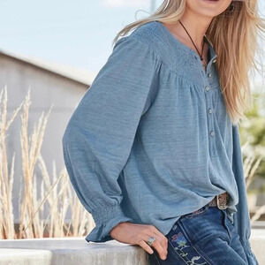 Sundance Linen Smocked Scoop Neck Long Sleeve Flowy Peasant Top Blue Size S